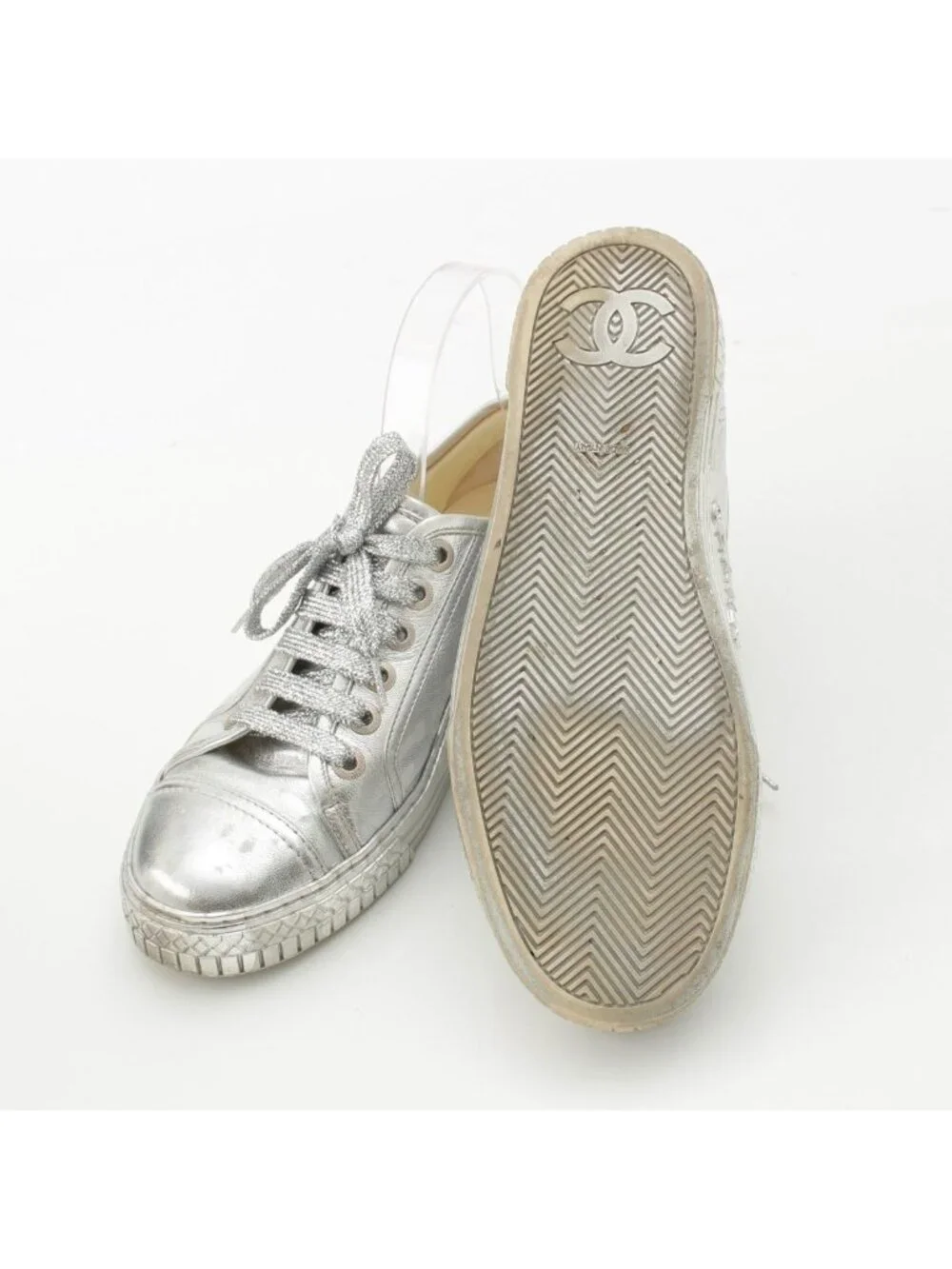 Chanel Leather Low-Top Sneakers Silver